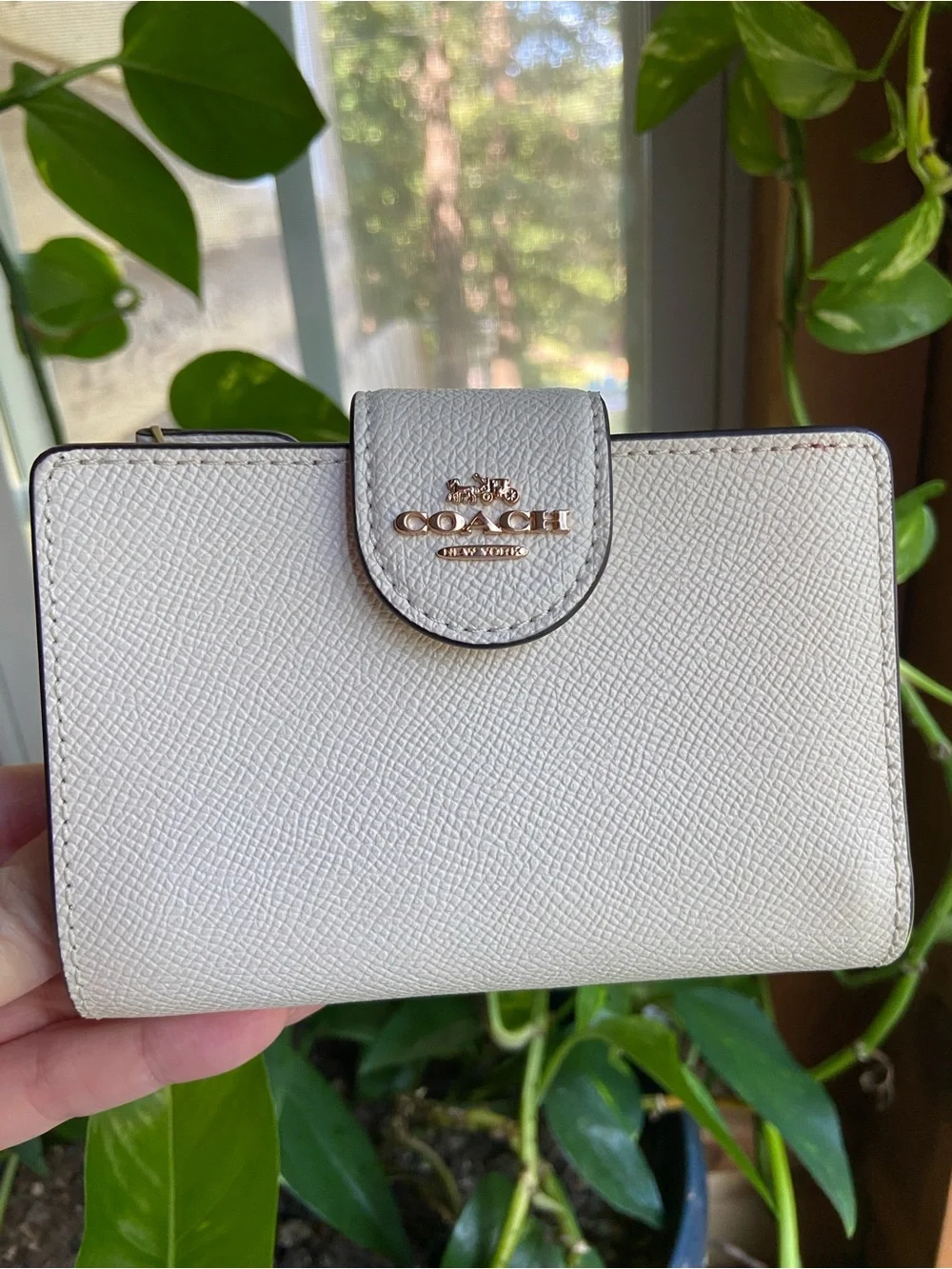 Coach Medium Corner Zip Wallet Leather Chalk White & Gold- Minimalist Clean Girl